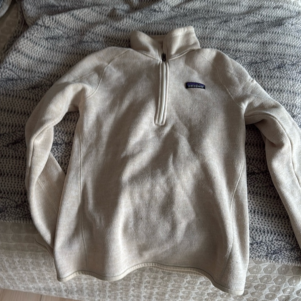 Patagonia 1/4 zip fleece